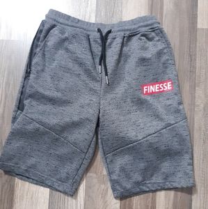 #690Prime Threads Boys Athletic Shorts. Size: 14-16(L) Finesse.